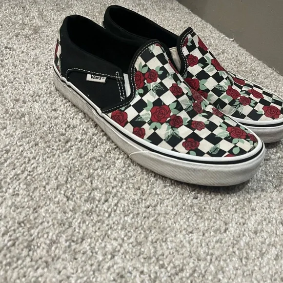 Checkered Slip-On Vans with Red Rose Design - Picture 3 of 7